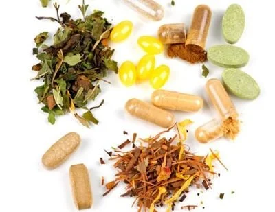 What should I pay attention to when taking Ginkgo biloba leaf tablets, Ginkgo biloba extract tablets, Xuesetong, Tongxinluo, and Xuezhikang regularly?